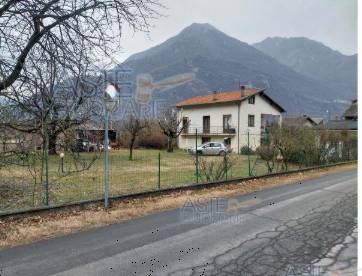 casa indipendente in vendita a Pieve Vergonte