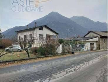 casa indipendente in vendita a Pieve Vergonte