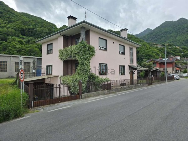 casa indipendente in vendita a Pieve Vergonte