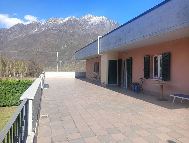 locale di sgombero in vendita a Pieve Vergonte