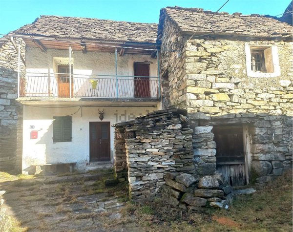 pentavano in vendita a Pieve Vergonte