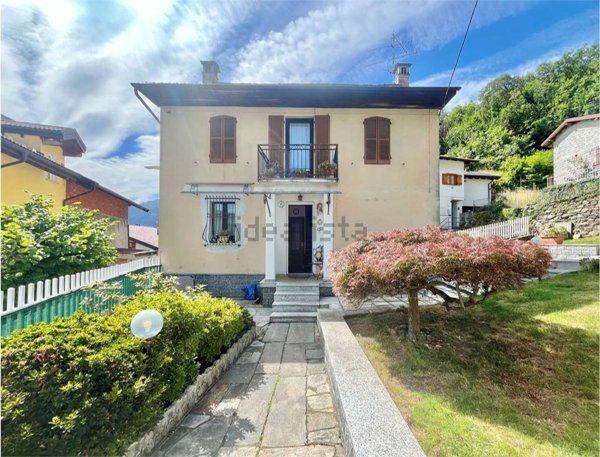 casa indipendente in vendita a Pieve Vergonte in zona Fomarco