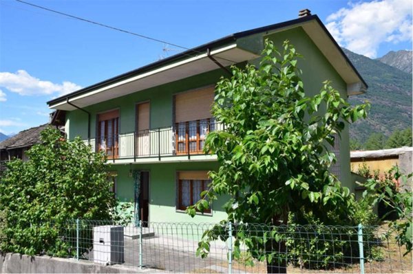 casa indipendente in vendita a Pieve Vergonte in zona Rumianca