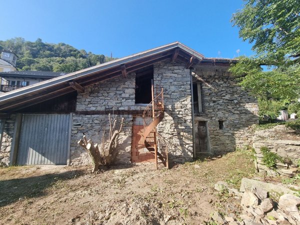 appartamento in vendita a Premeno in zona Pollino