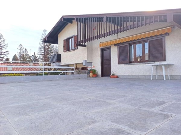 casa indipendente in vendita a Premeno