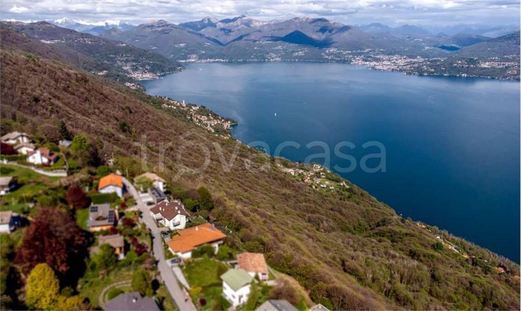 appartamento in vendita a Premeno in zona Pollino