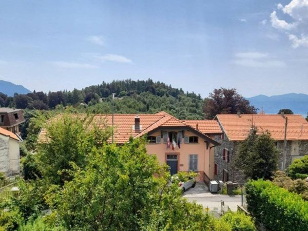 appartamento in vendita a Premeno