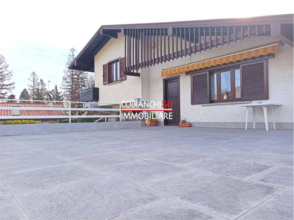 casa indipendente in vendita a Premeno