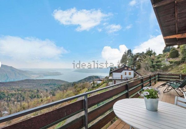 casa indipendente in vendita a Premeno