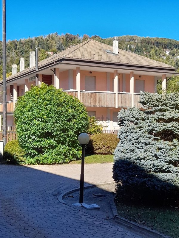 appartamento in vendita a Premeno