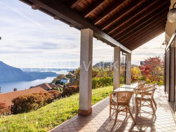 casa indipendente in vendita a Premeno in zona Pollino