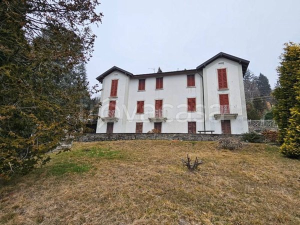 casa indipendente in vendita a Premeno in zona Pian di Sole