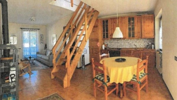 appartamento in vendita a Premeno in zona Pian di Sole
