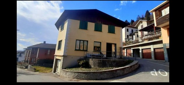 casa indipendente in vendita a Premeno