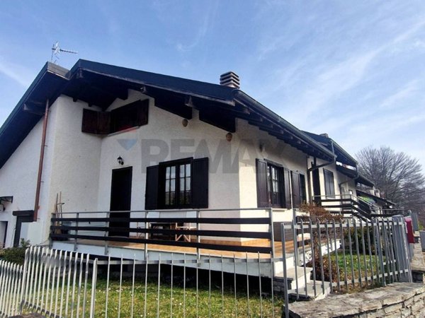 casa indipendente in vendita a Premeno