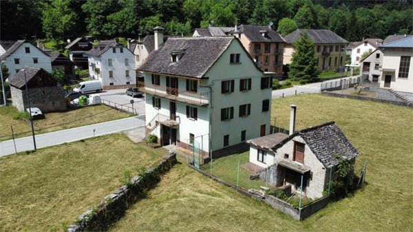casa indipendente in vendita a Premia in zona San Rocco