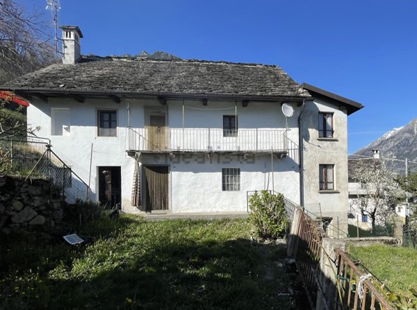 esavano in vendita a Premia