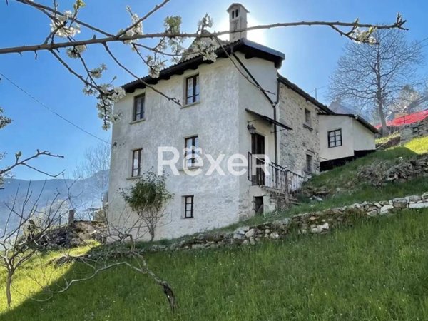 casa indipendente in vendita a Premia