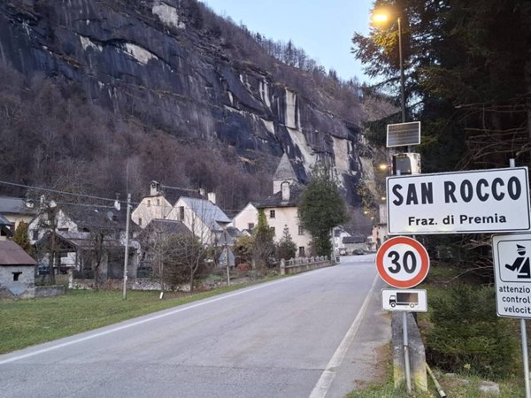 appartamento in vendita a Premia in zona San Rocco