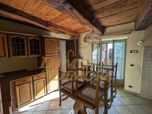 casa indipendente in vendita a Premosello-Chiovenda