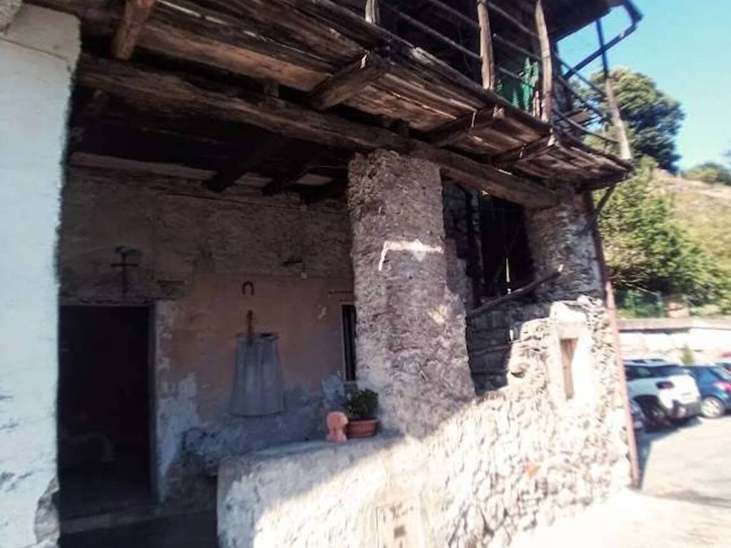 casa indipendente in vendita a Premosello-Chiovenda