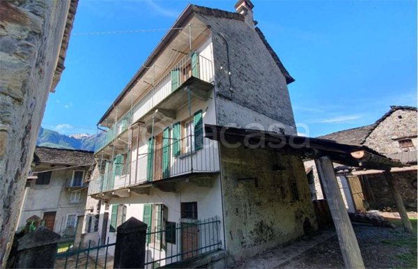 casa indipendente in vendita a Premosello-Chiovenda