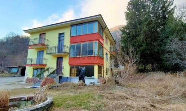 casa indipendente in vendita a Premosello-Chiovenda in zona Cuzzago