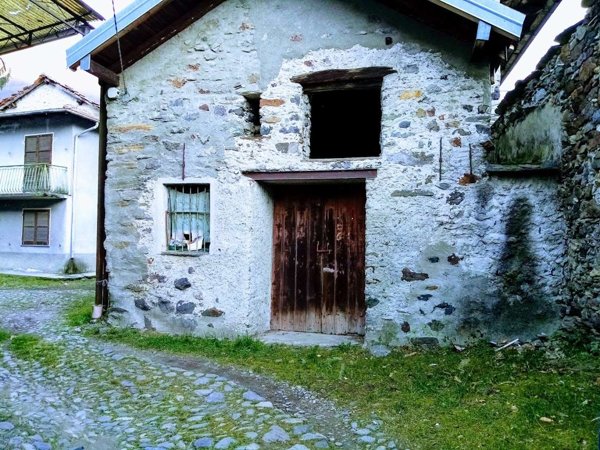 casa indipendente in vendita a Premosello-Chiovenda