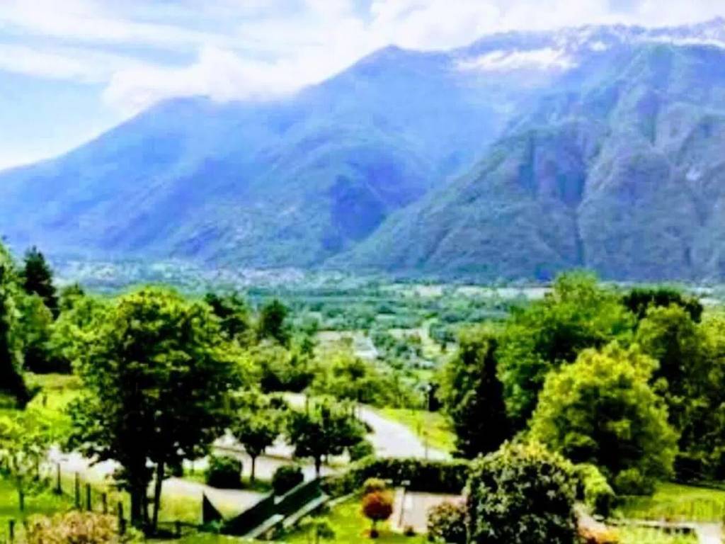 casa indipendente in vendita a Premosello-Chiovenda in zona Colloro