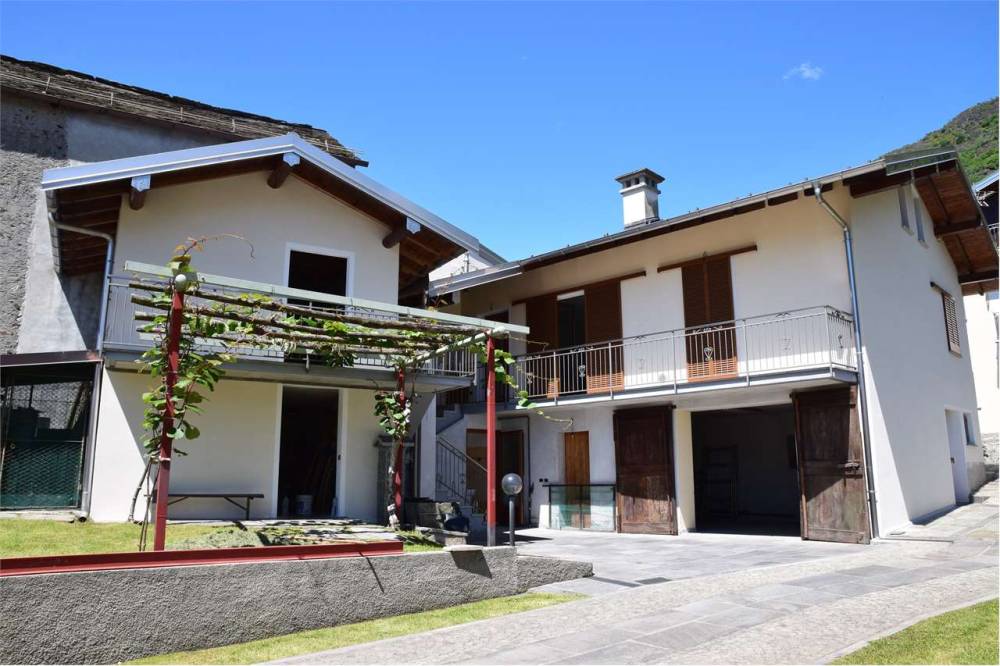 casa indipendente in vendita a Premosello-Chiovenda in zona Cuzzago