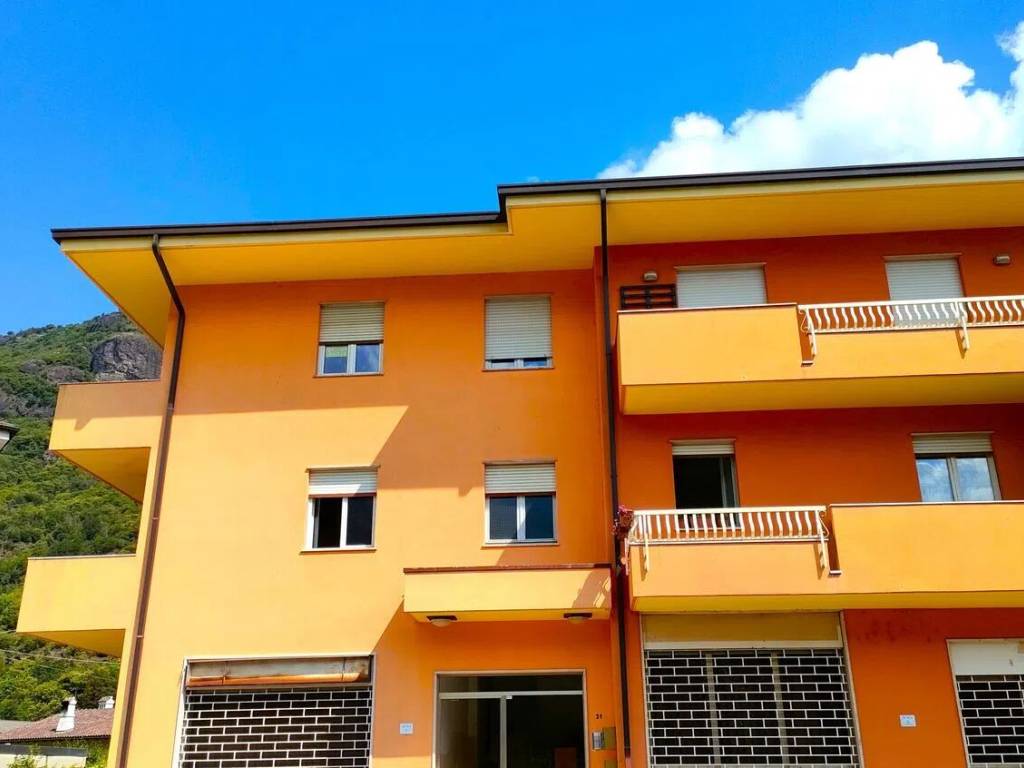appartamento in vendita a Premosello-Chiovenda