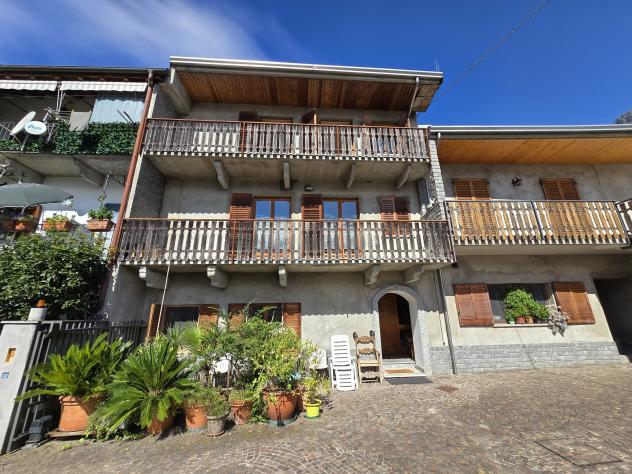 casa indipendente in vendita a Premosello-Chiovenda in zona Cuzzago
