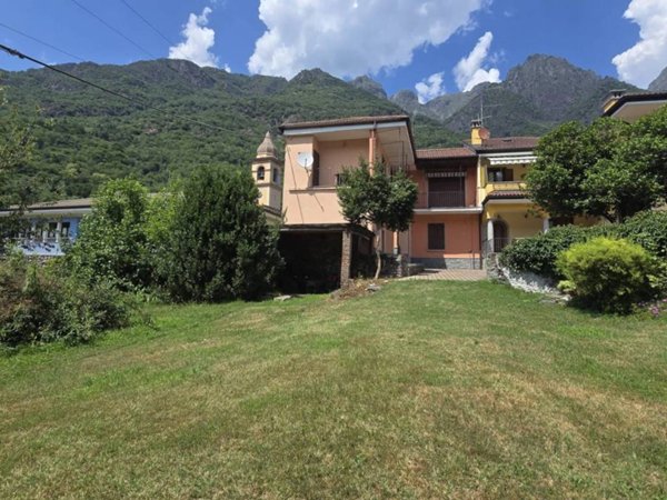 casa indipendente in vendita a Premosello-Chiovenda in zona Cuzzago