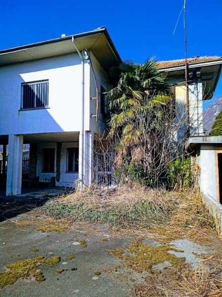 casa indipendente in vendita a Premosello-Chiovenda