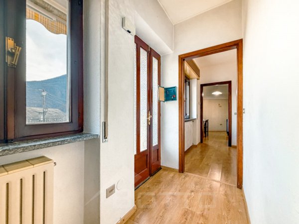 casa indipendente in vendita a Premosello-Chiovenda in zona Cuzzago