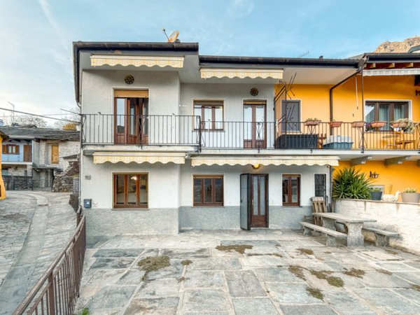 casa indipendente in vendita a Premosello-Chiovenda in zona Cuzzago