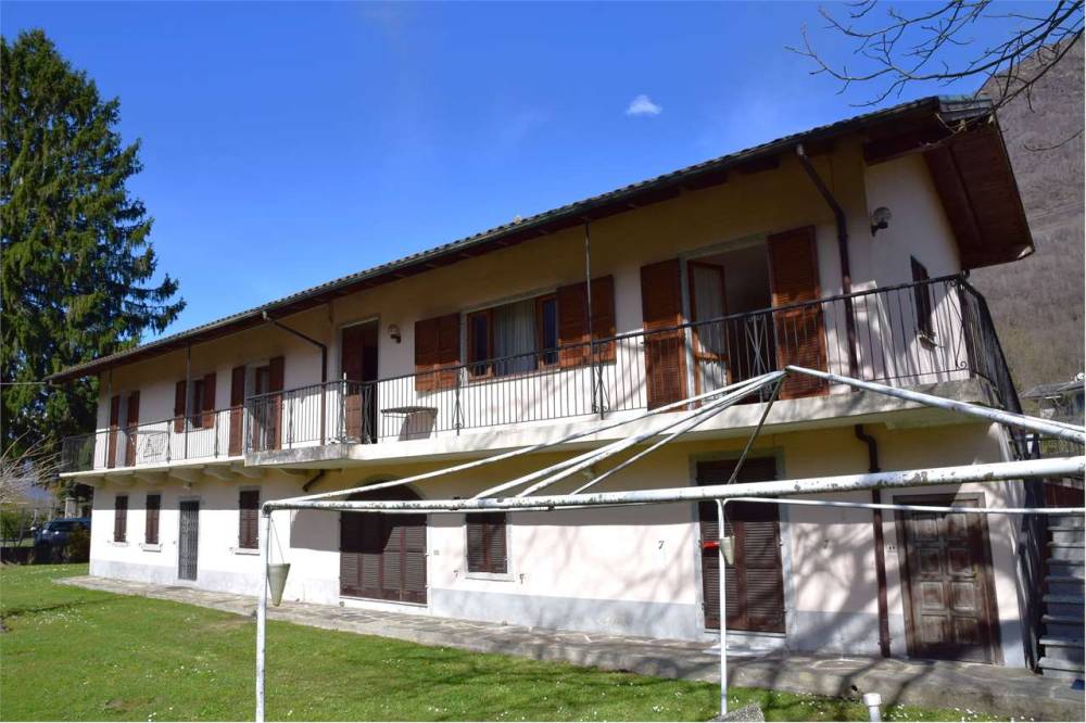 appartamento in vendita a Premosello-Chiovenda in zona Cuzzago