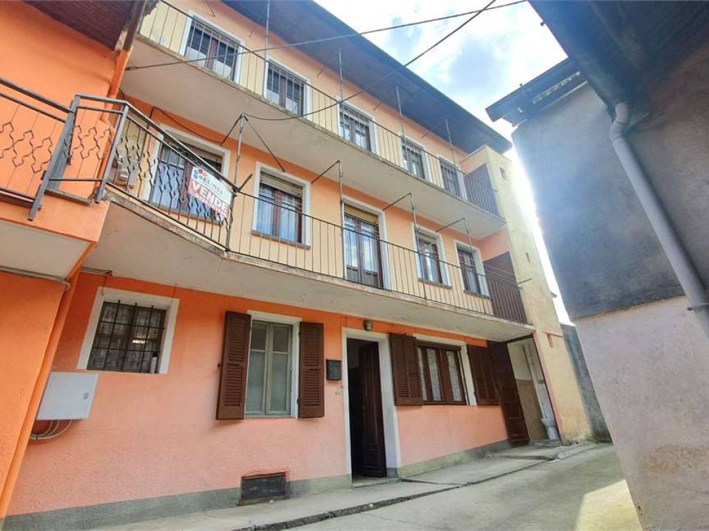 casa indipendente in vendita a Premosello-Chiovenda