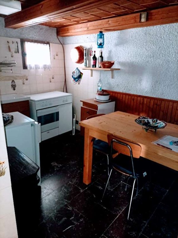 casa indipendente in vendita a Premosello-Chiovenda in zona Colloro