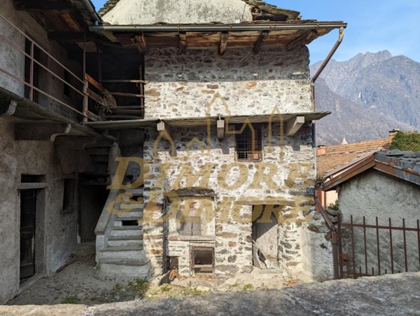 appartamento in vendita a Premosello-Chiovenda in zona Cuzzago