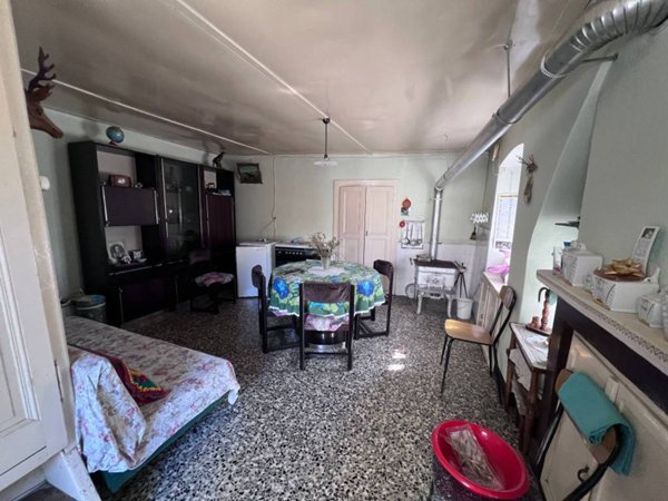 casa indipendente in vendita a Premosello-Chiovenda in zona Colloro