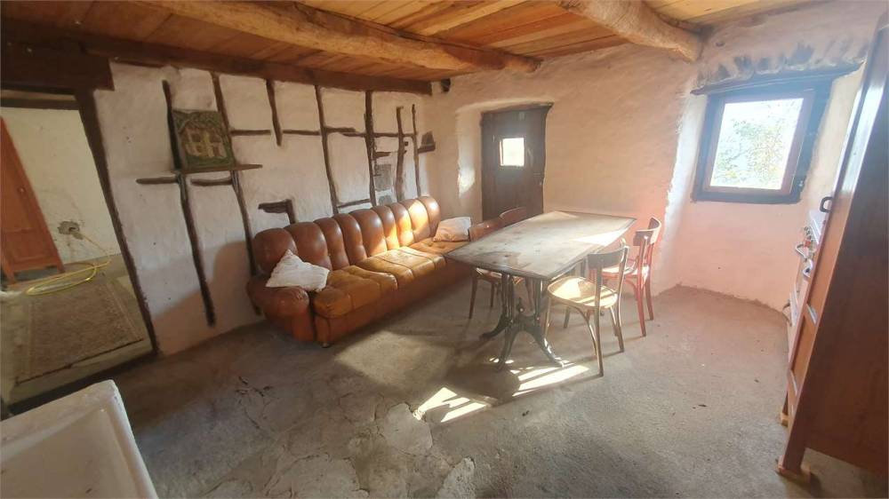 casa indipendente in vendita a Premosello-Chiovenda in zona Colloro