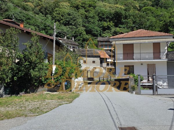 casale in vendita a Premosello-Chiovenda in zona Cuzzago