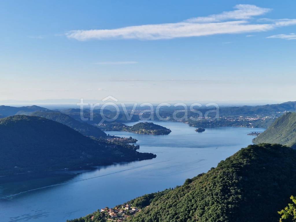 casa indipendente in vendita a Quarna Sopra