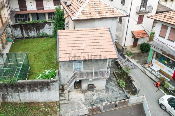 casa indipendente in vendita a Quarna Sopra