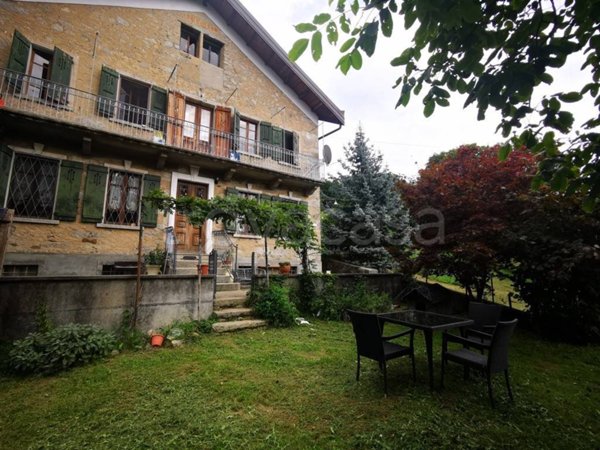 casa indipendente in vendita a Quarna Sotto