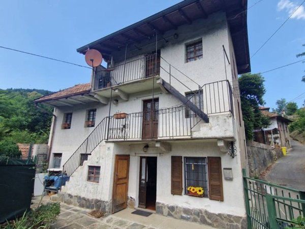 casa indipendente in vendita a Quarna Sotto