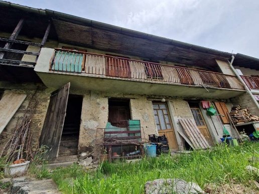 casa indipendente in vendita a Quarna Sotto