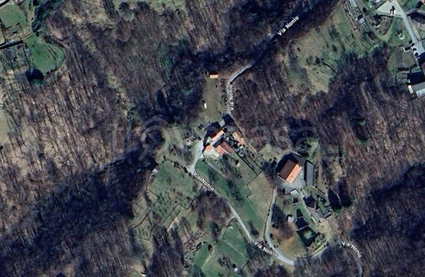 casa indipendente in vendita a Quarna Sotto