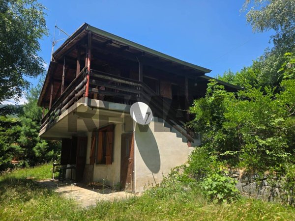 casa indipendente in vendita a Quarna Sotto
